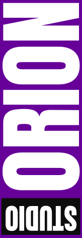 Logo STUDIO en blanc sur fond noir et ORION en blanc sur fond violet